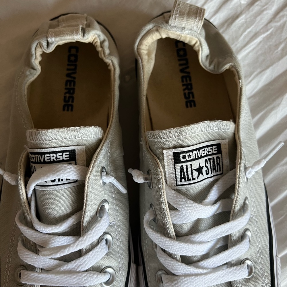 Converse All Star womens size 9
